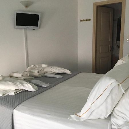Folégandros Kifines Suites מראה חיצוני תמונה