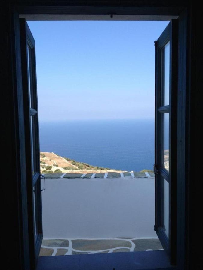 Folégandros Kifines Suites מראה חיצוני תמונה